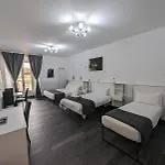 Arch Rome Suites